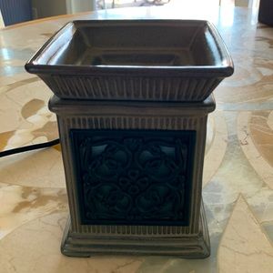 Scentsy warmer